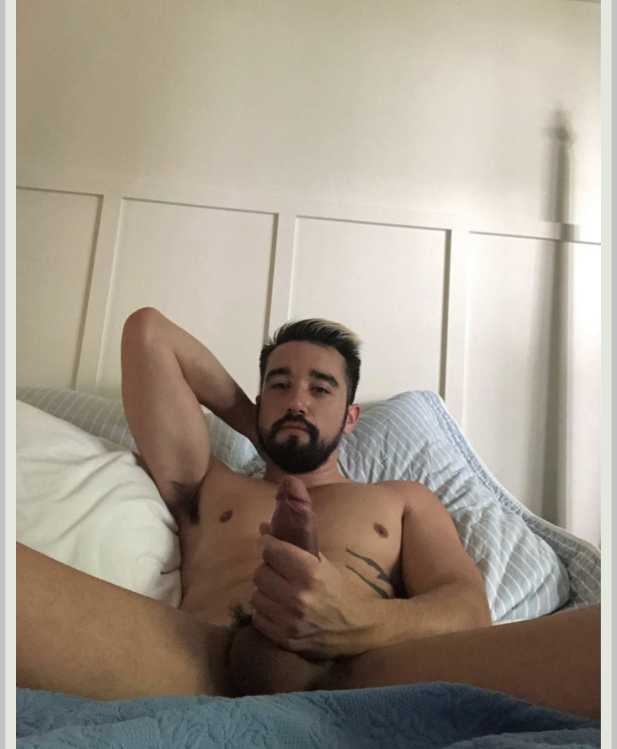 Don’t care if his dick smells https://www.malegeneral.com/cam/dongs/res/164...